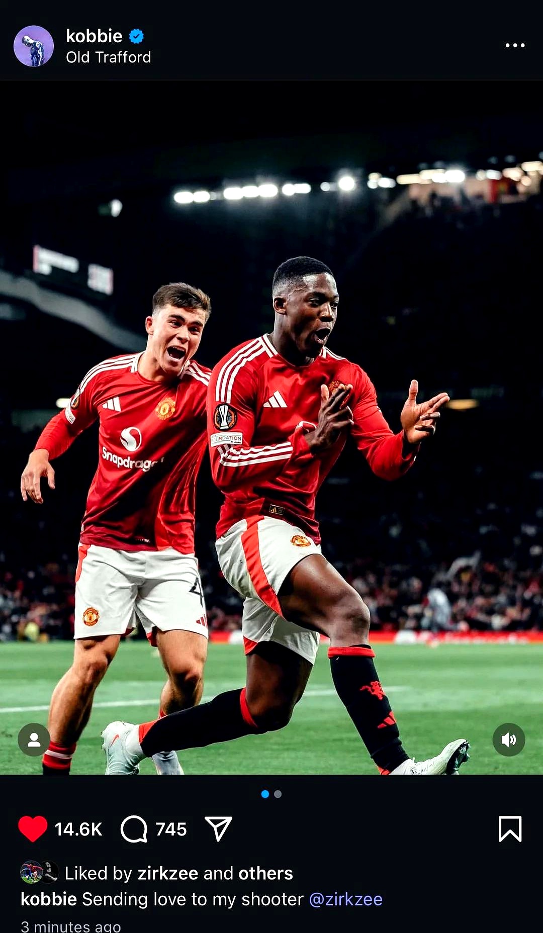 包含足球迎来宿敌之战，恩怨再续的词条