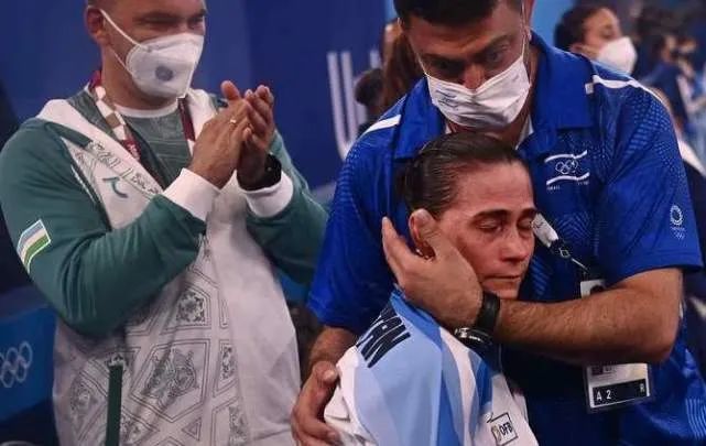 奥运会传奇谢幕,球迷泪洒赛场 奥运会传奇谢幕,球迷泪洒赛场