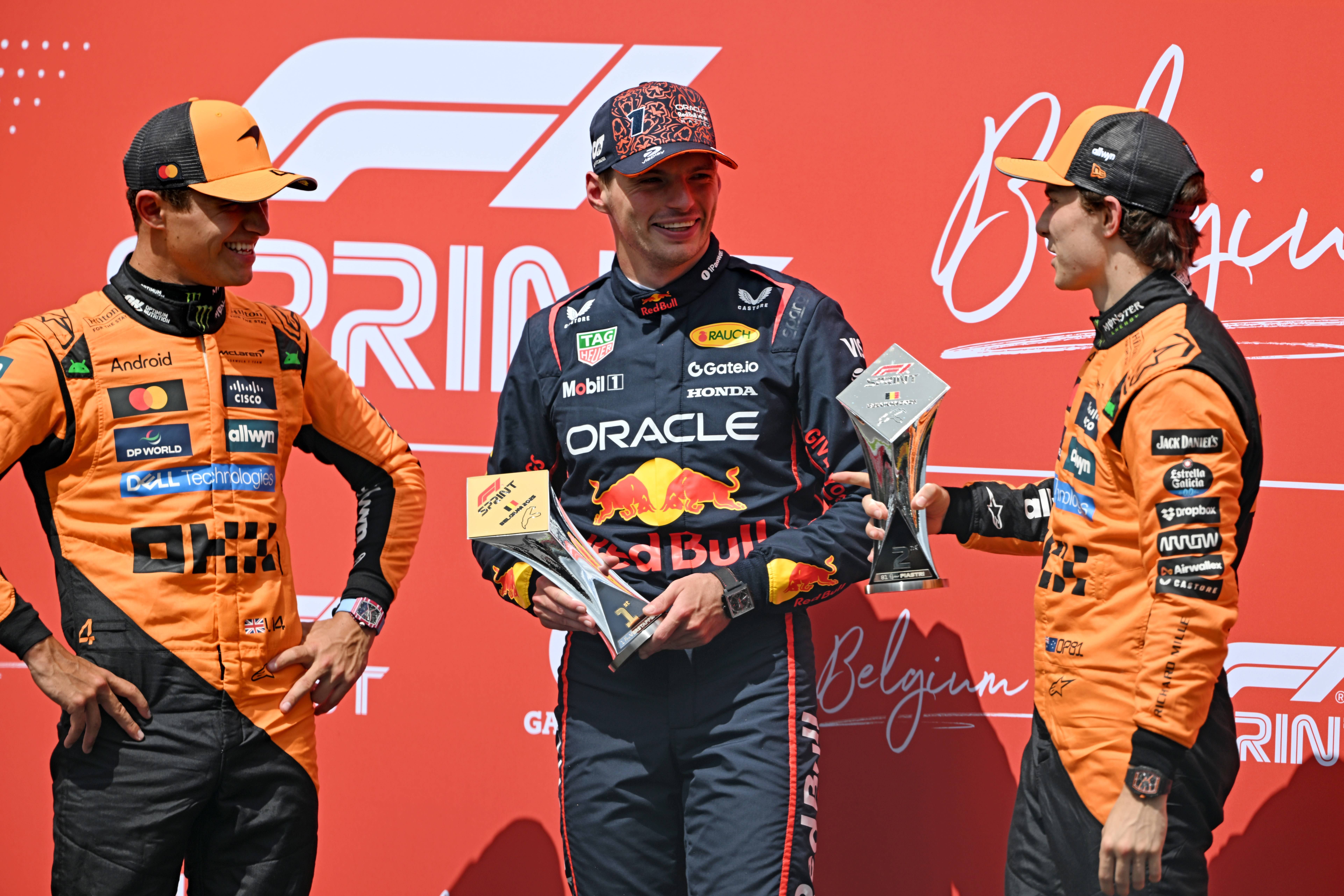 雷诺车队险胜威廉姆斯,维斯塔潘刷新纪录 雷诺车队险胜威廉姆斯,维斯塔潘刷新纪录