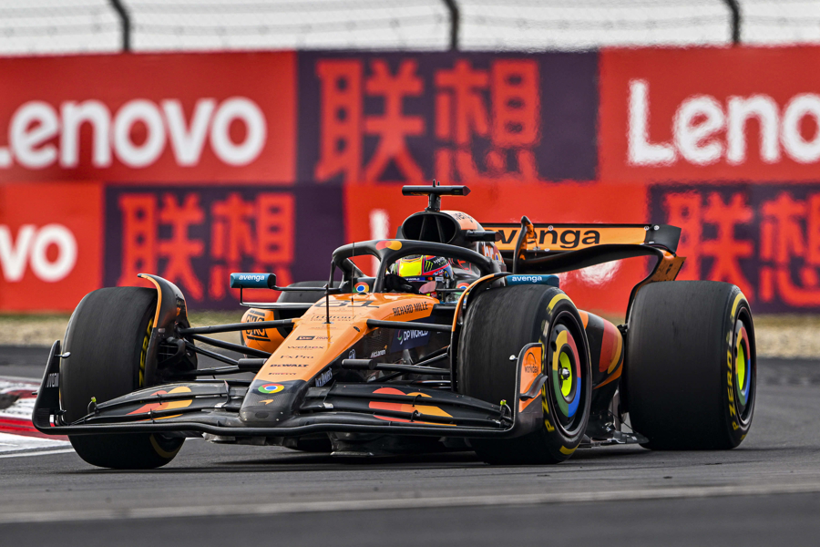 哈斯车队横扫梅赛德斯,皮亚斯特里带队取胜 哈斯车队横扫梅赛德斯,皮亚斯特里带队取胜