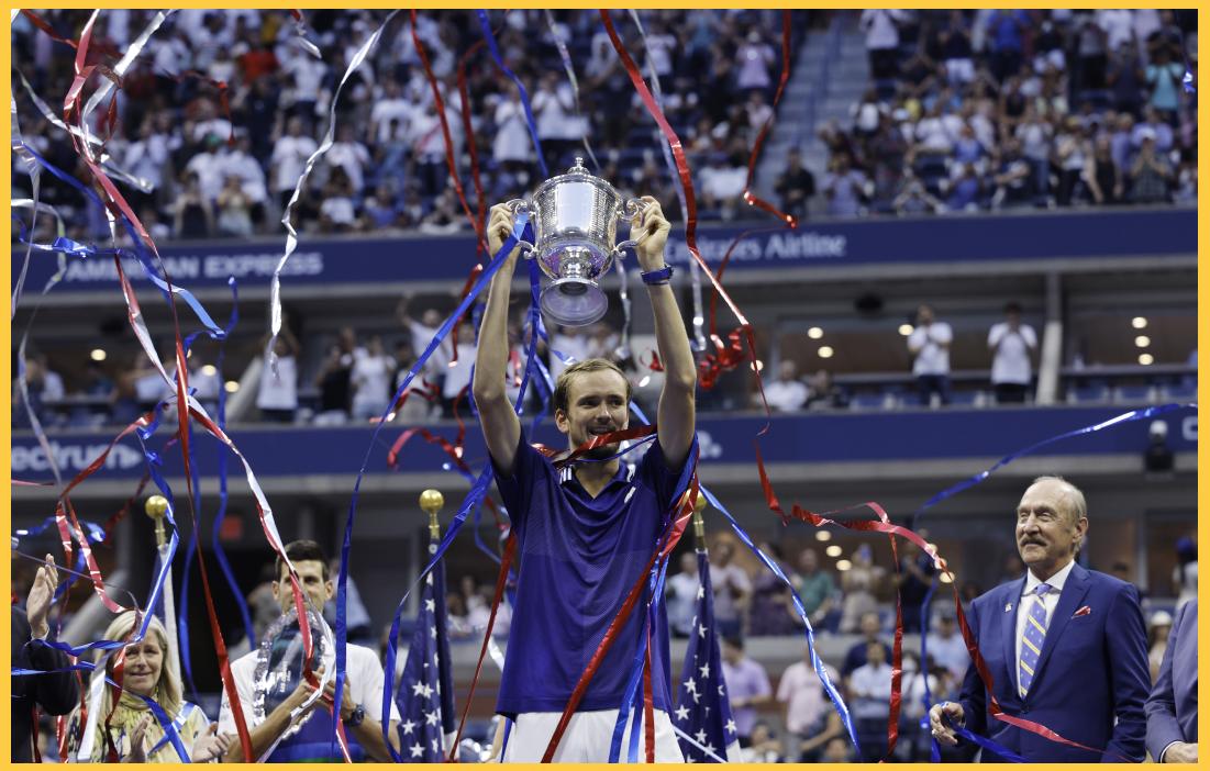 法网鏖战澳网，梅德韦杰夫扛起全队