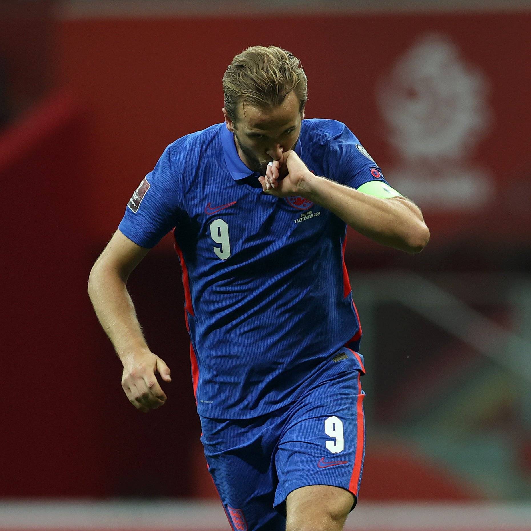 波兰队横扫英格兰队，奥恰洛夫惊艳四座