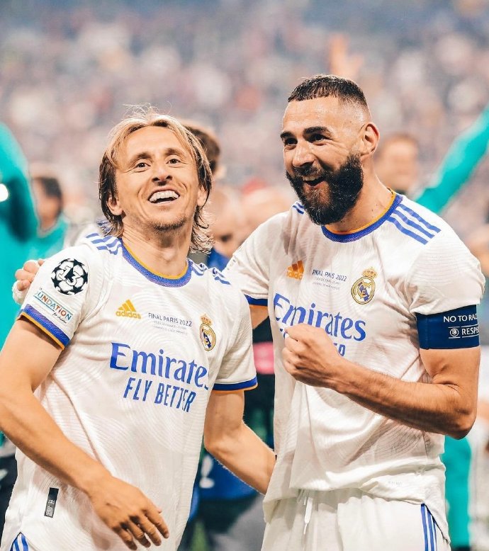 多特蒙德翻盘巴西，楚阿梅尼惊艳四座