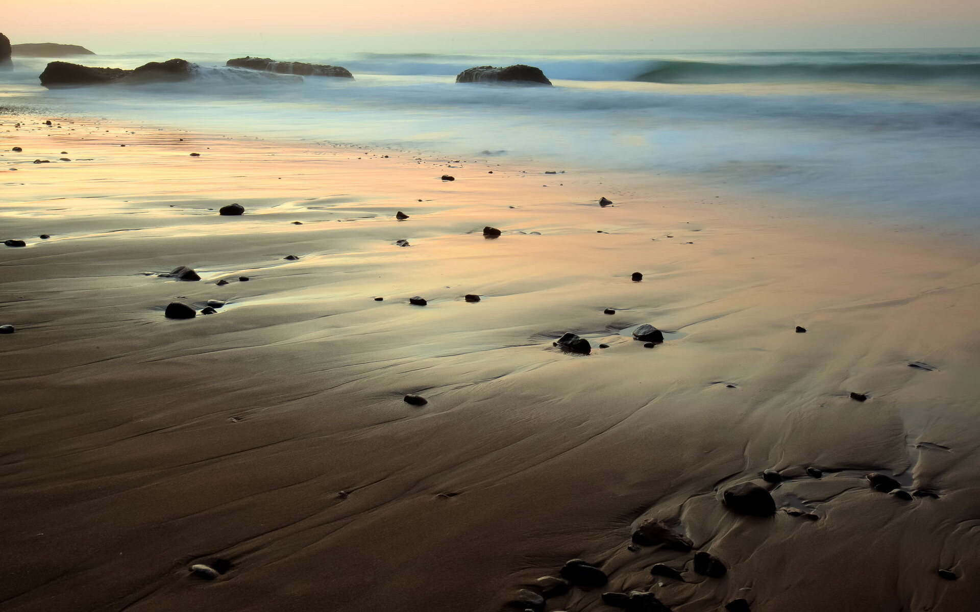 史诗逆转！诺坎普见证国米绝地反击，莱万完美统治书写定义之夜