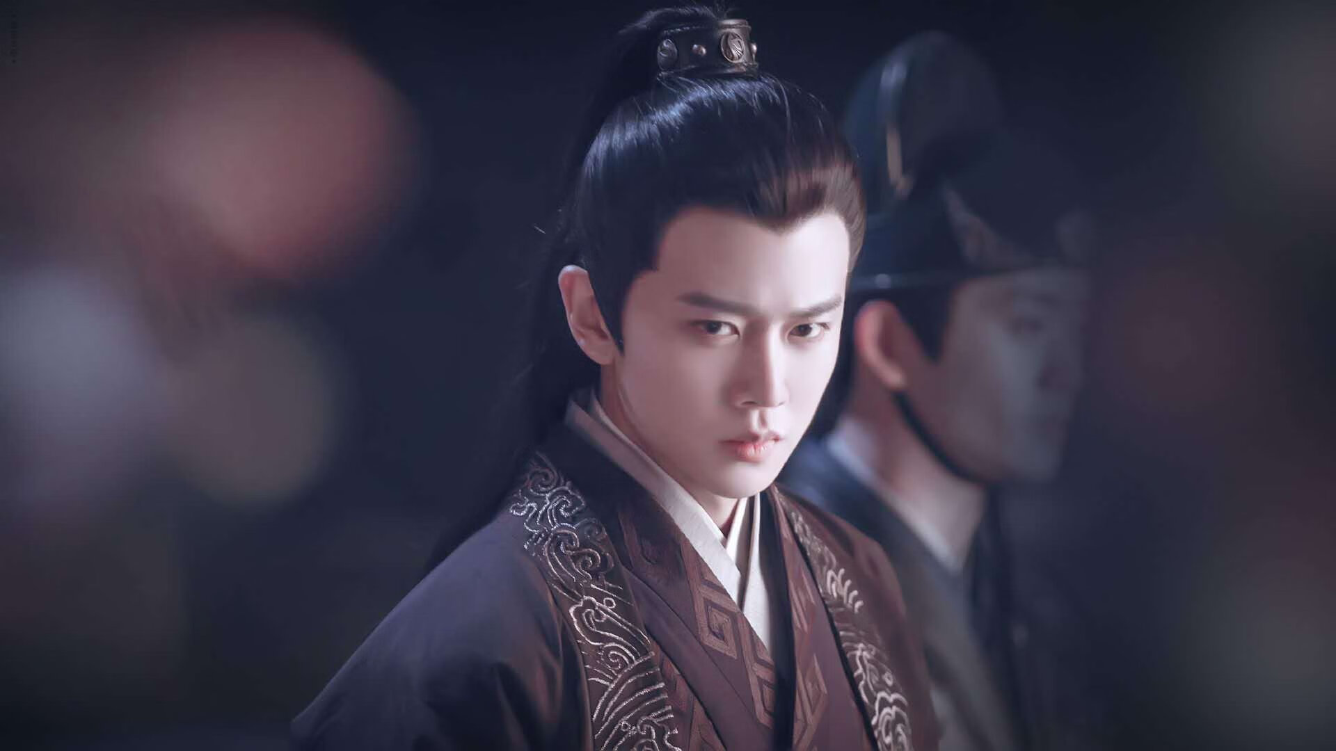 刹车与冲刺,当F1街道赛的攻防艺术遇见篮球场的窒息攻防