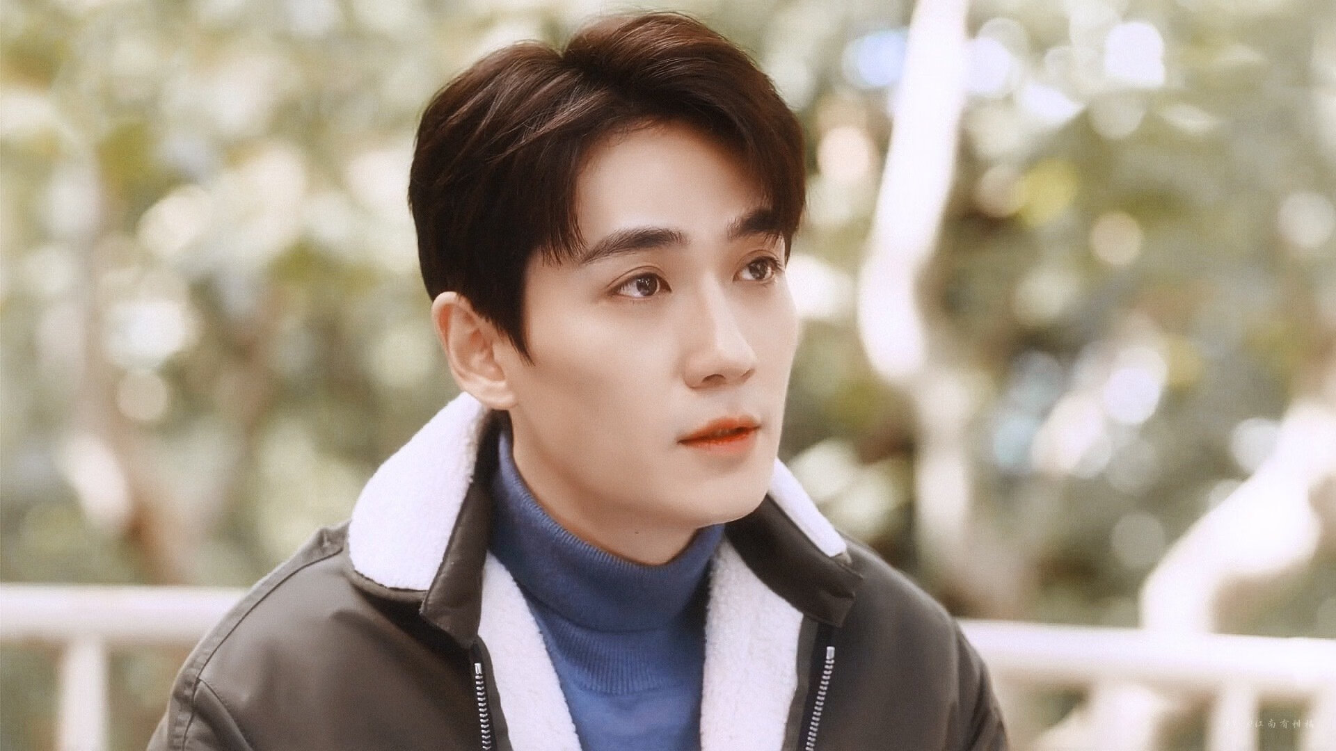 战术革新与巨星统治—现代足球的两面镜子